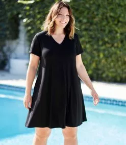 Karen Kane Plus Size Quinn V Neck Pocket Dress