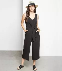 Karen Kane Tie-Front Jumpsuit -karen kane Sales Shop karenkane 2020 spring mailer L46132 BLK 003 34a32d0a 5be5 4688 8582 219bd84b122a