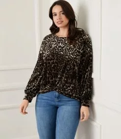Karen Kane Plus Size Velvet Burnout Twist-Front Top -karen kane Sales Shop karenkane 2022 fall 3L19604W BBR 007