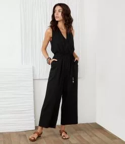 Karen Kane Cropped Jumpsuit -karen kane Sales Shop karenkane 2022 spring L52500 BLK 001 56ad55dd 4e6d 4a25 b20b da732f4d4e05