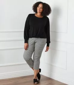 Karen Kane Plus Size Twist Front Top -karen kane Sales Shop karenkane 2022 winter 4L13231W BLK 005