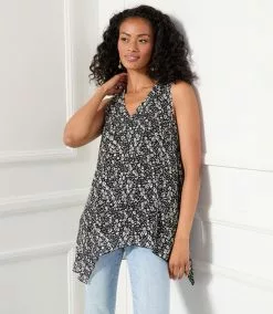 Karen Kane Uneven Hem Tank