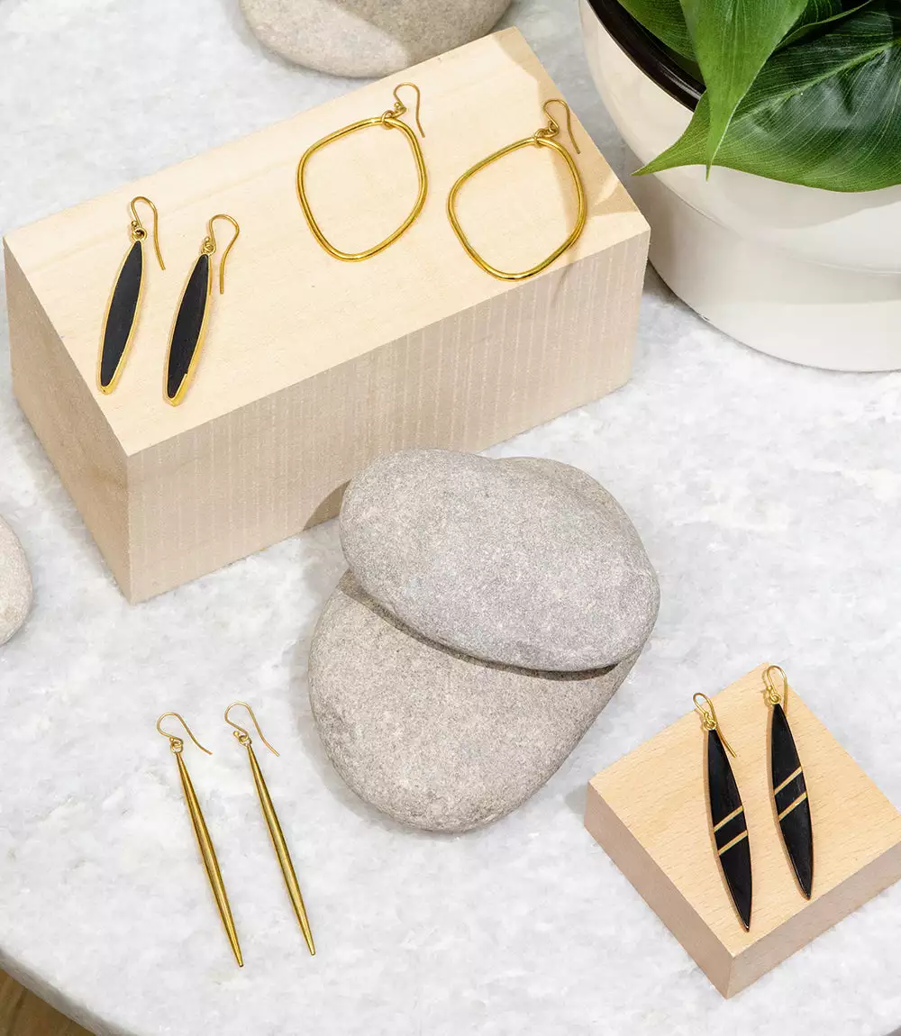 Karen Kane Kenyan Iconoclast Hoop Earrings 6 Karen Kane Kenyan Iconoclast Hoop Earrings - Image 4